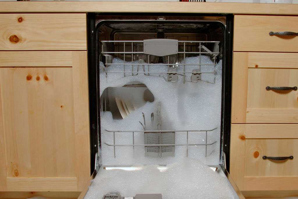 Посудомоечная машина не промывает посуду De Dietrich